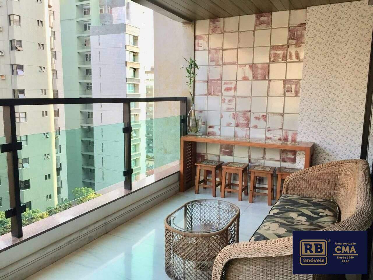 Apartamento à venda com 4 quartos, 274m² - Foto 1