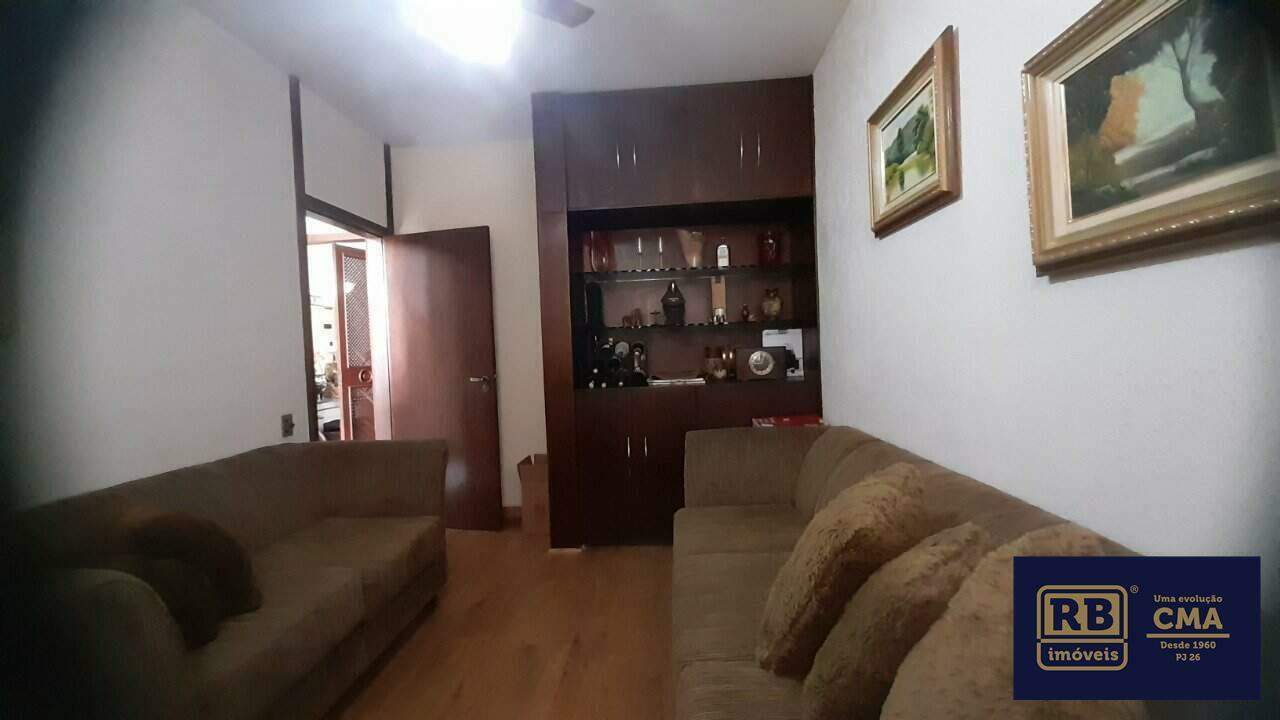 Casa à venda com 4 quartos, 355m² - Foto 3