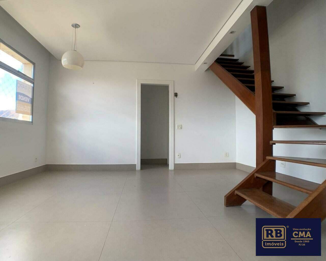 Apartamento à venda com 3 quartos, 90m² - Foto 2