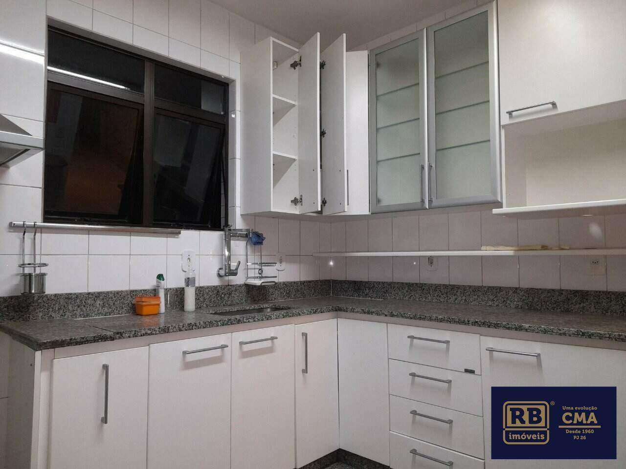 Apartamento à venda com 4 quartos, 134m² - Foto 3