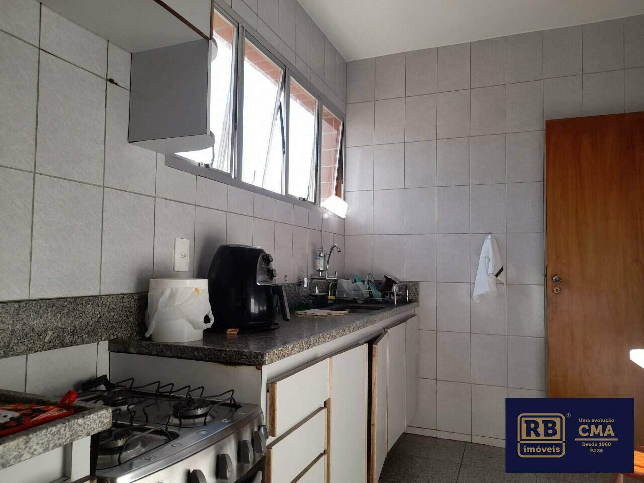 Apartamento à venda com 3 quartos, 95m² - Foto 17