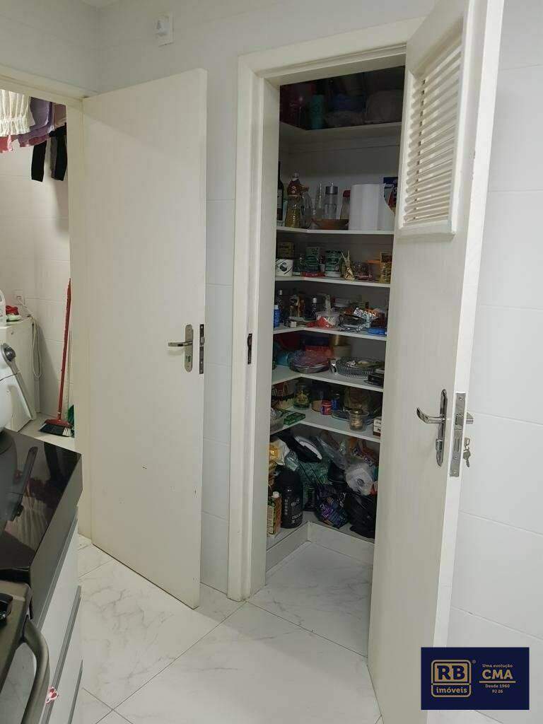 Apartamento à venda com 4 quartos, 180m² - Foto 15