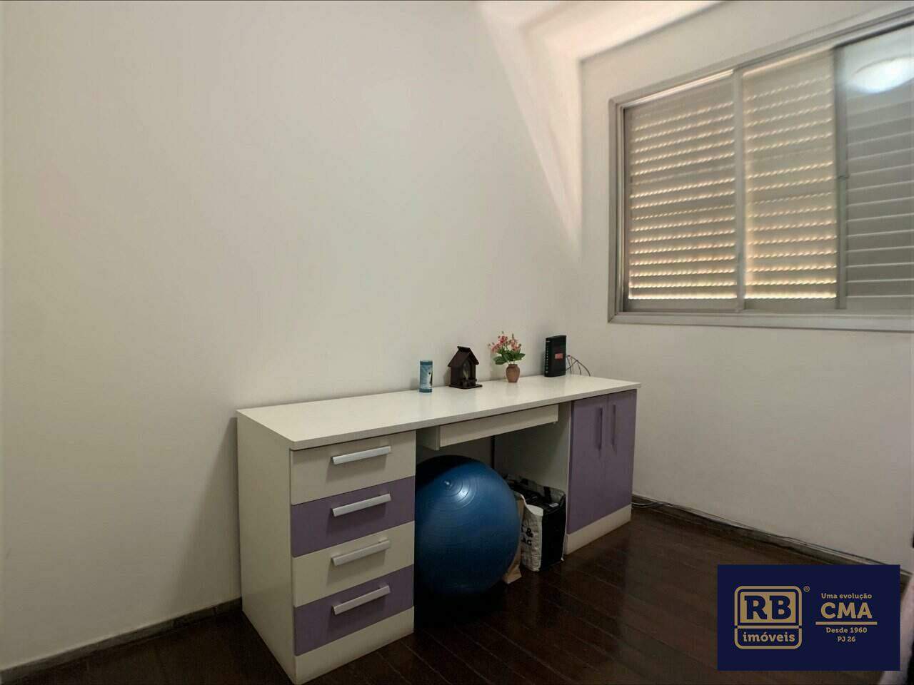 Apartamento à venda com 4 quartos, 150m² - Foto 5