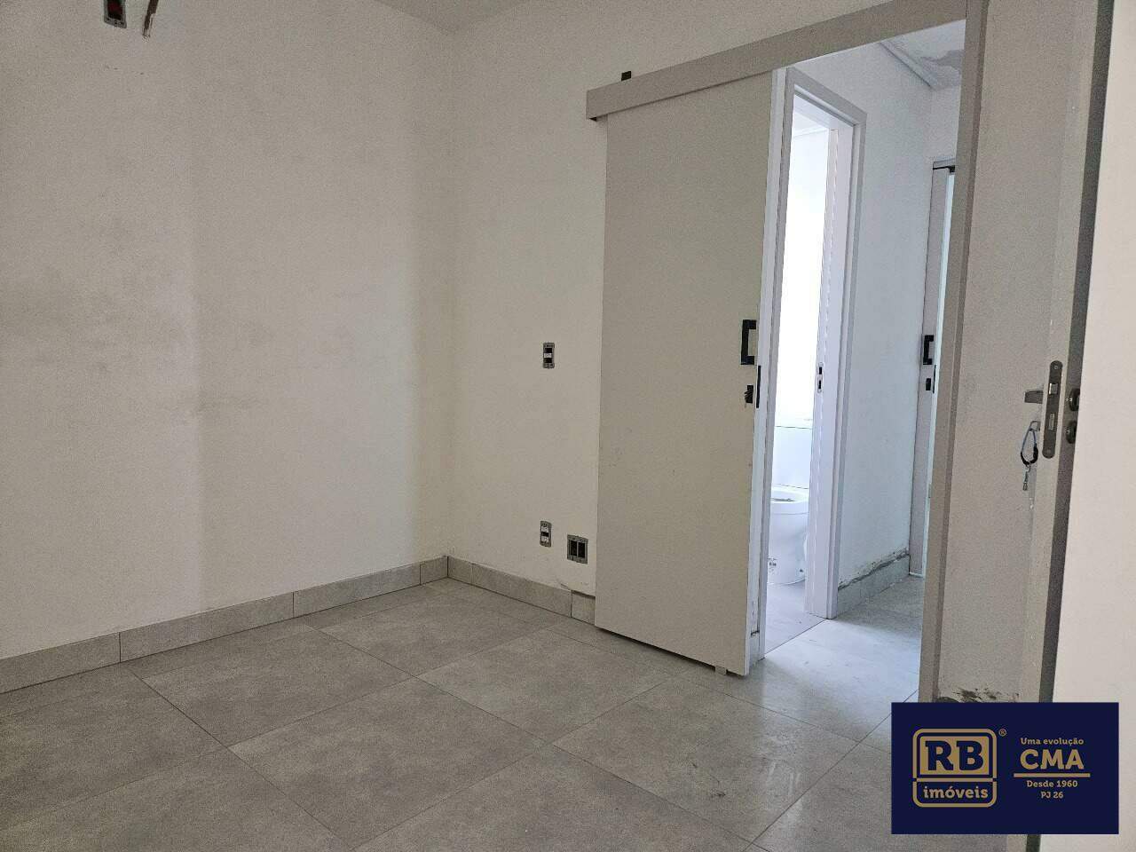 Apartamento à venda com 3 quartos, 101m² - Foto 10