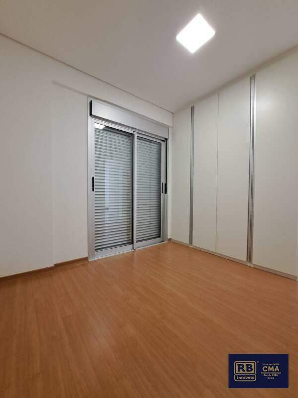 Apartamento à venda com 2 quartos, 82m² - Foto 9