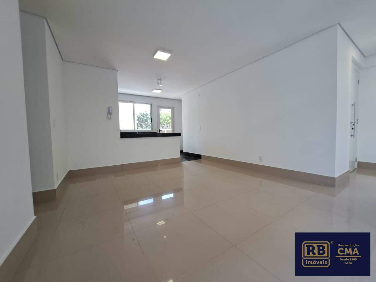 Apartamento à venda com 2 quartos, 82m² - Foto 1