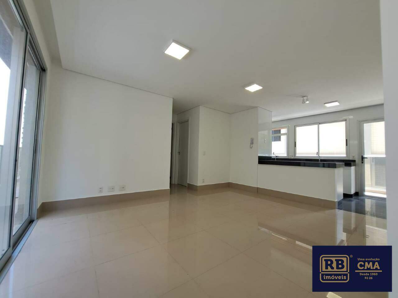 Apartamento à venda com 2 quartos, 82m² - Foto 6