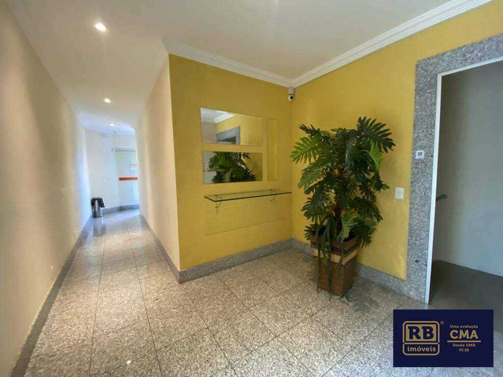 Apartamento à venda com 3 quartos, 95m² - Foto 11