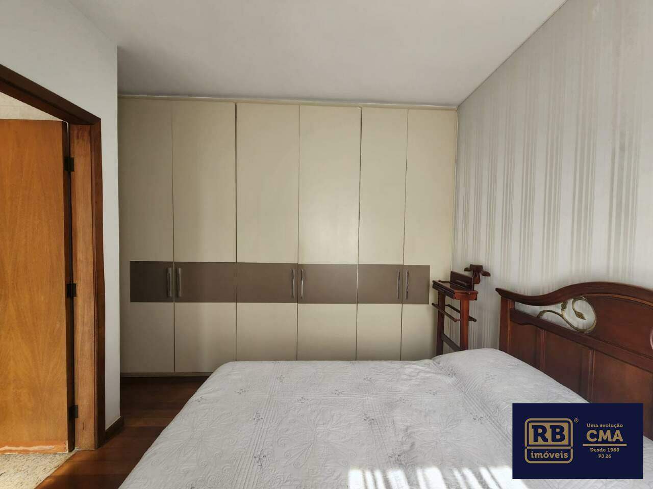 Apartamento à venda com 3 quartos, 128m² - Foto 11