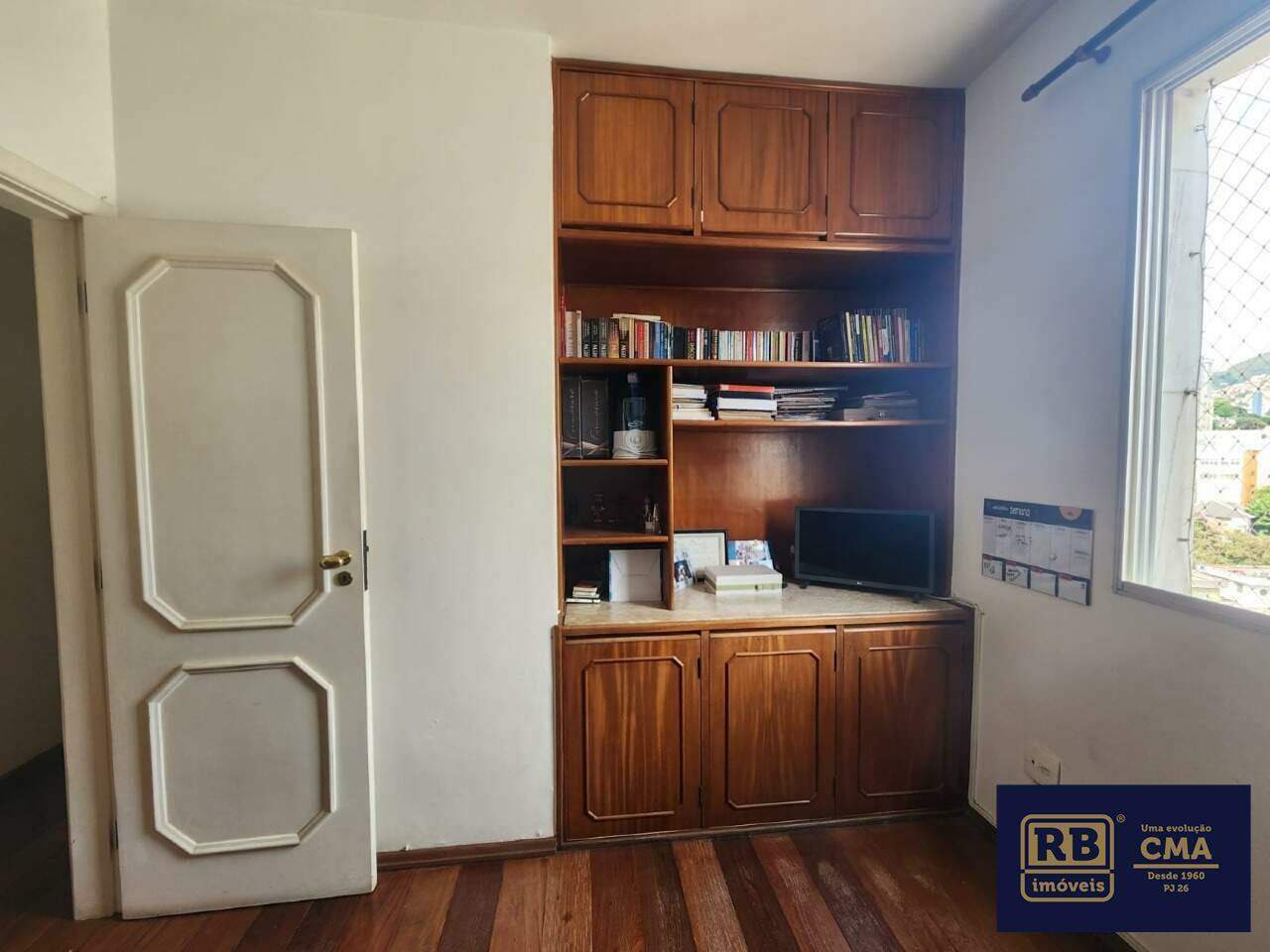 Apartamento à venda com 4 quartos, 130m² - Foto 12