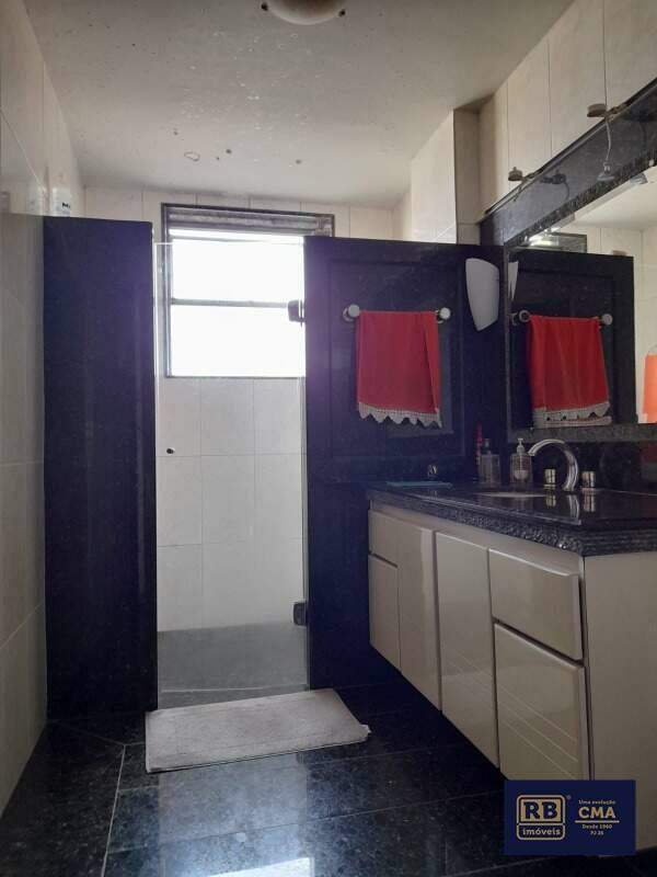 Apartamento à venda com 5 quartos, 250m² - Foto 8