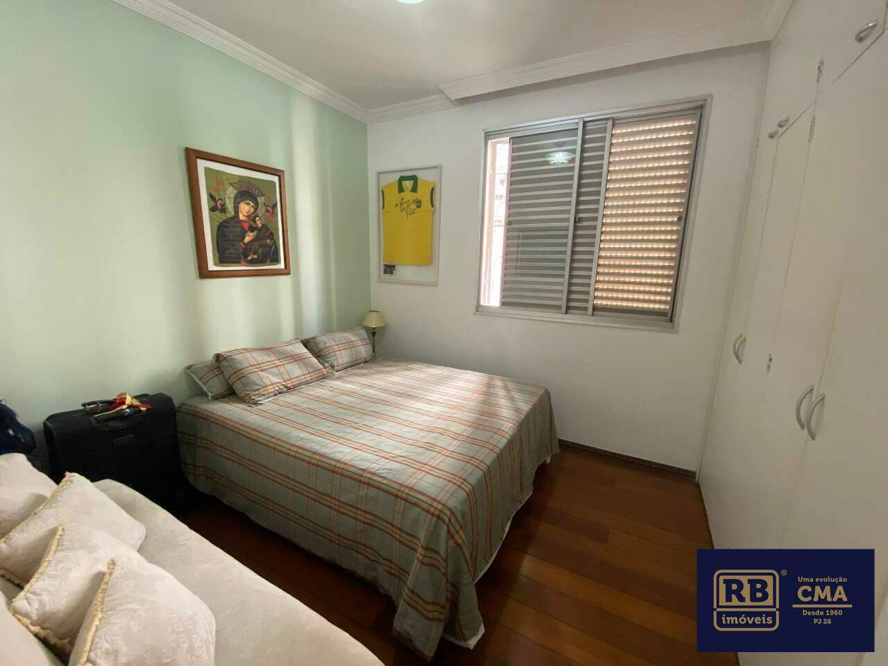 Apartamento à venda com 4 quartos, 140m² - Foto 9