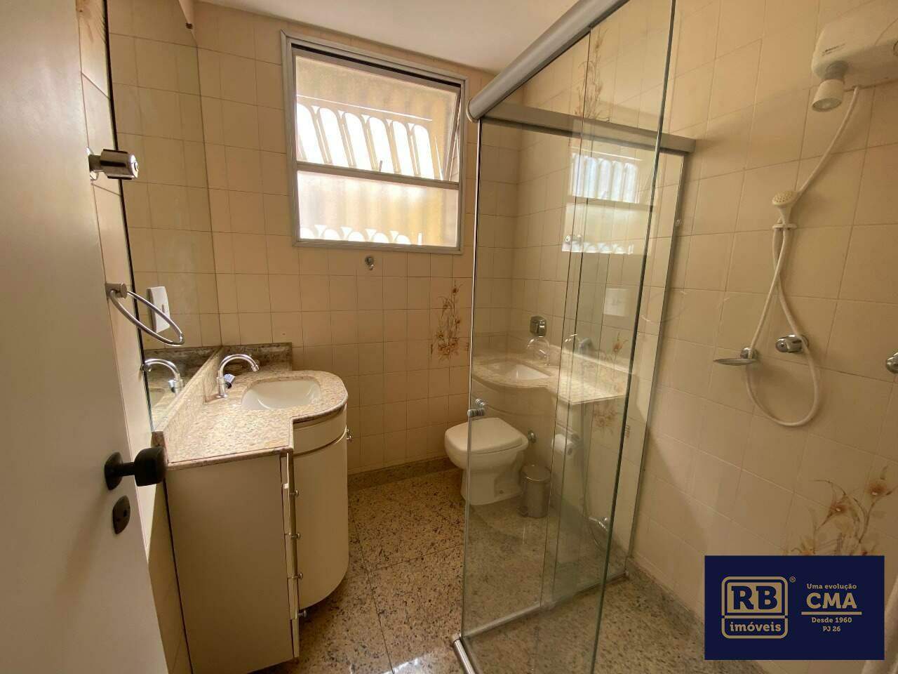 Apartamento à venda com 4 quartos, 140m² - Foto 10