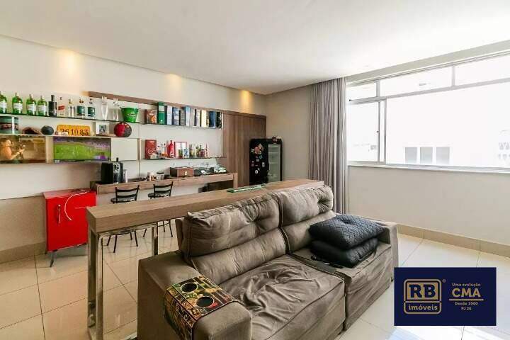 Apartamento à venda com 4 quartos, 155m² - Foto 2