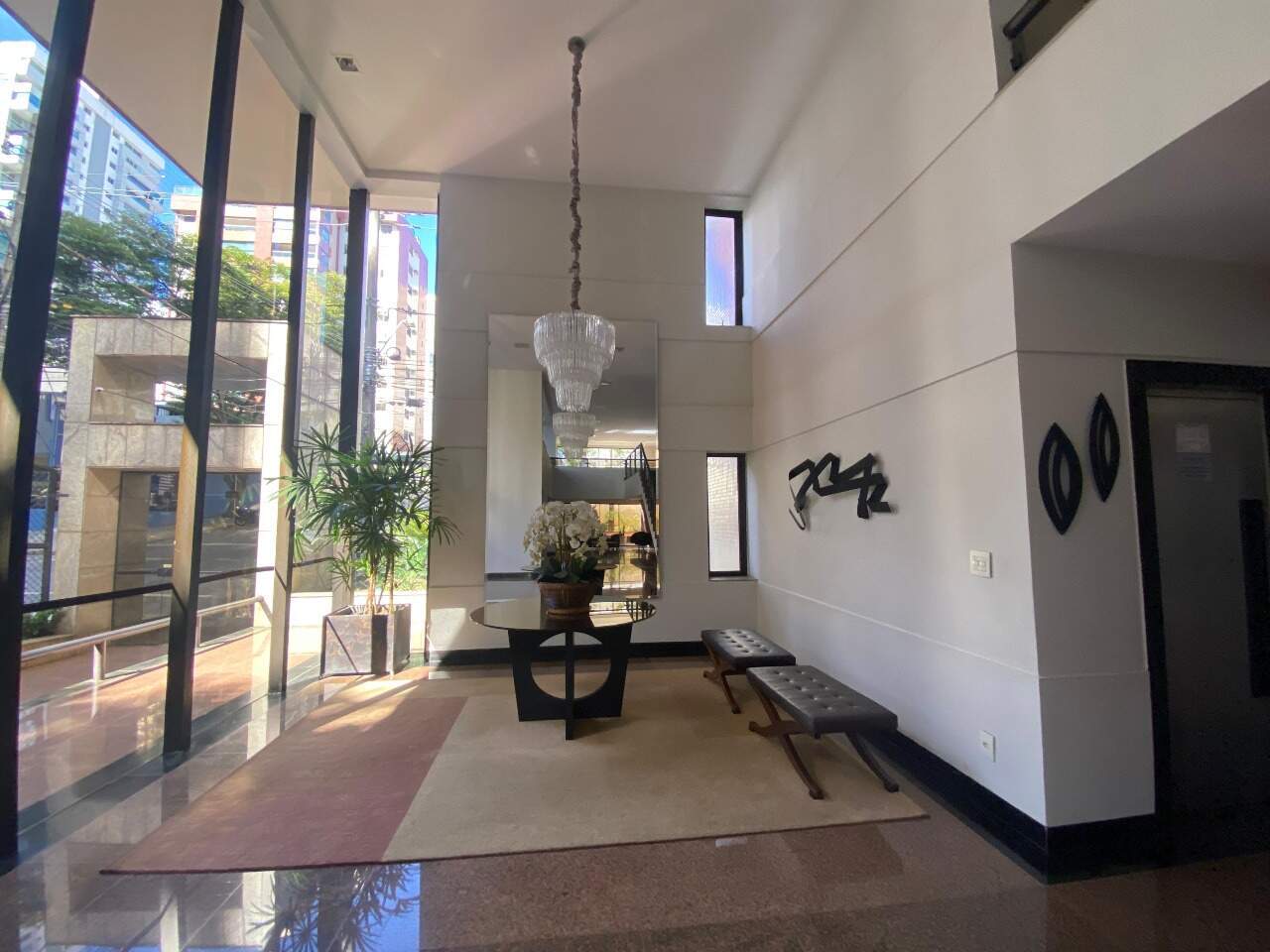 Apartamento à venda com 4 quartos, 260m² - Foto 17