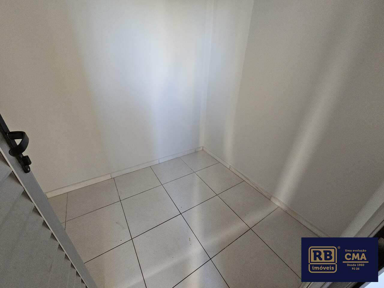 Apartamento à venda com 4 quartos, 158m² - Foto 18