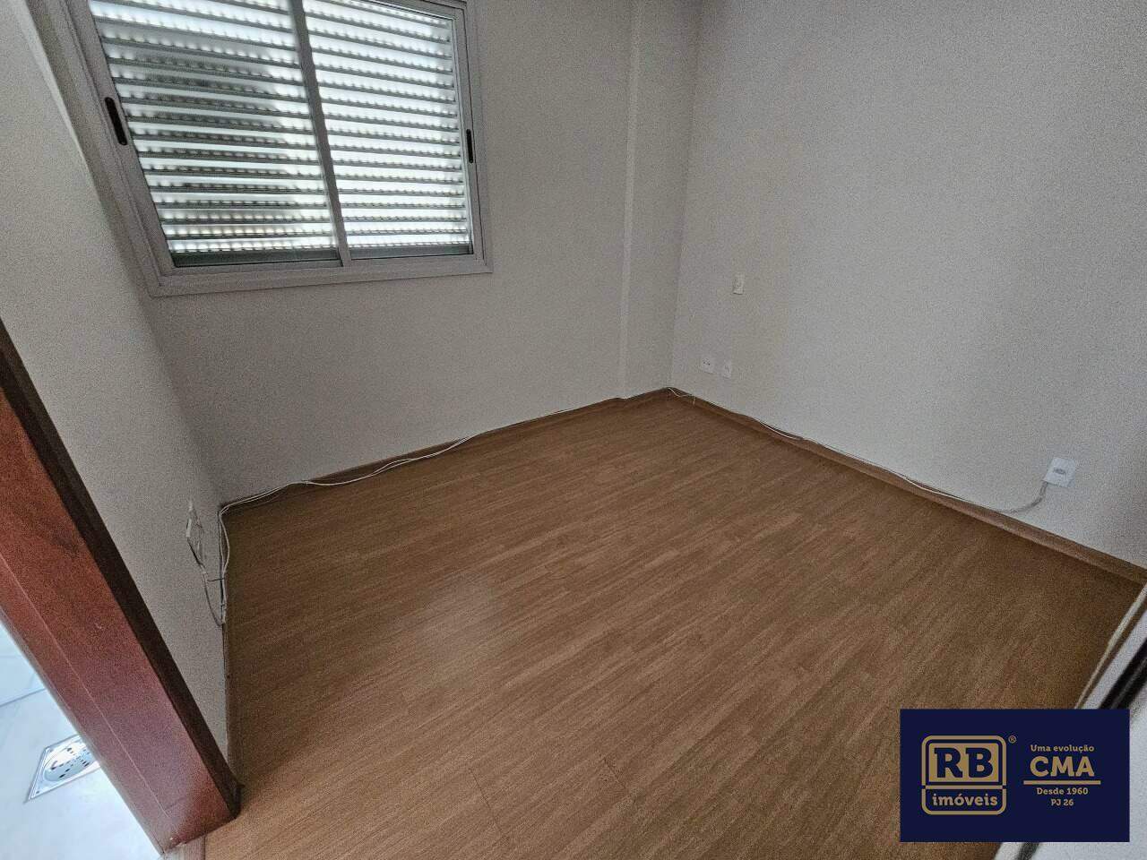 Apartamento à venda com 4 quartos, 158m² - Foto 10