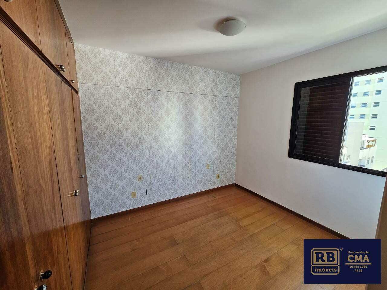 Apartamento à venda com 3 quartos, 83m² - Foto 9