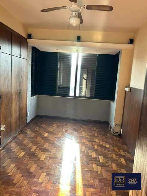 Apartamento à venda com 3 quartos, 220m² - Foto 10