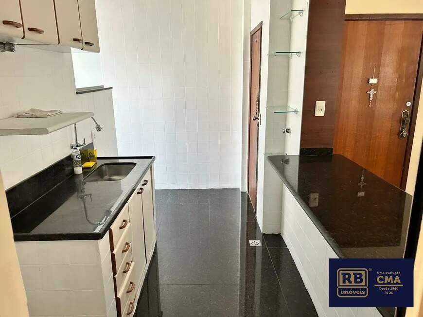 Apartamento à venda com 3 quartos, 220m² - Foto 19