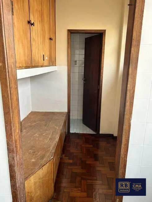 Apartamento à venda com 3 quartos, 220m² - Foto 11