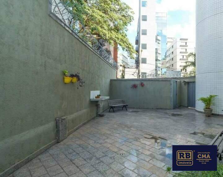 Apartamento à venda com 1 quarto, 130m² - Foto 10