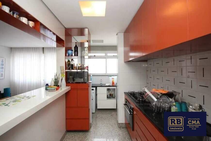 Apartamento à venda com 3 quartos, 176m² - Foto 14