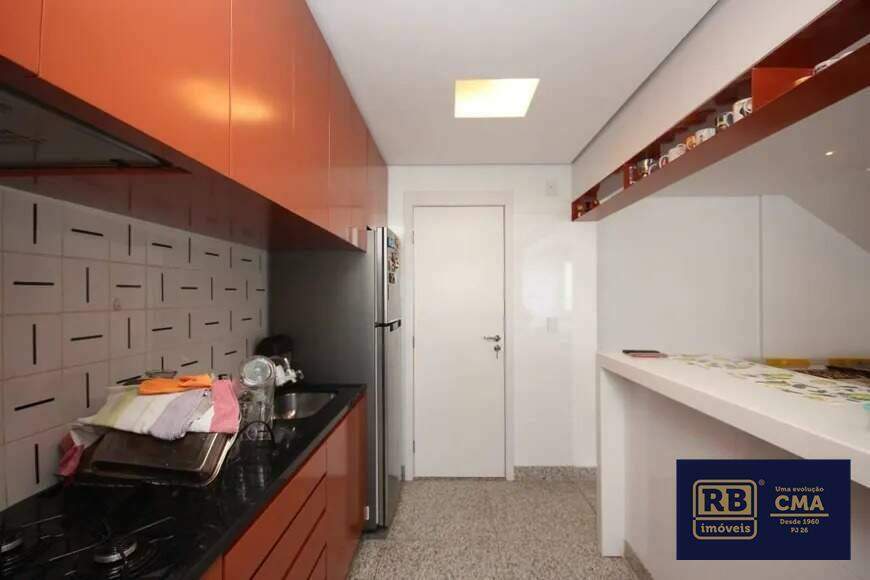 Apartamento à venda com 3 quartos, 176m² - Foto 15