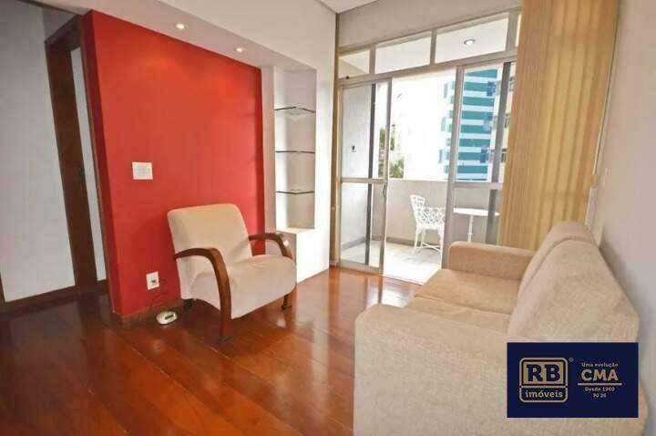 Apartamento à venda com 2 quartos, 70m² - Foto 5