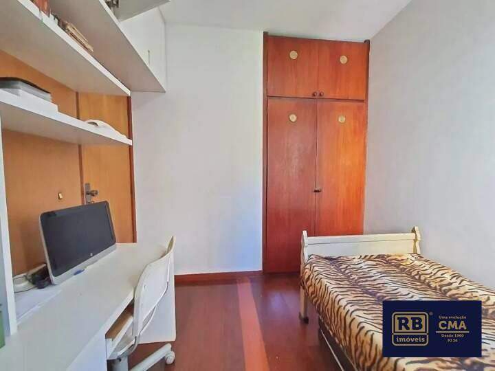 Apartamento à venda com 2 quartos, 70m² - Foto 11