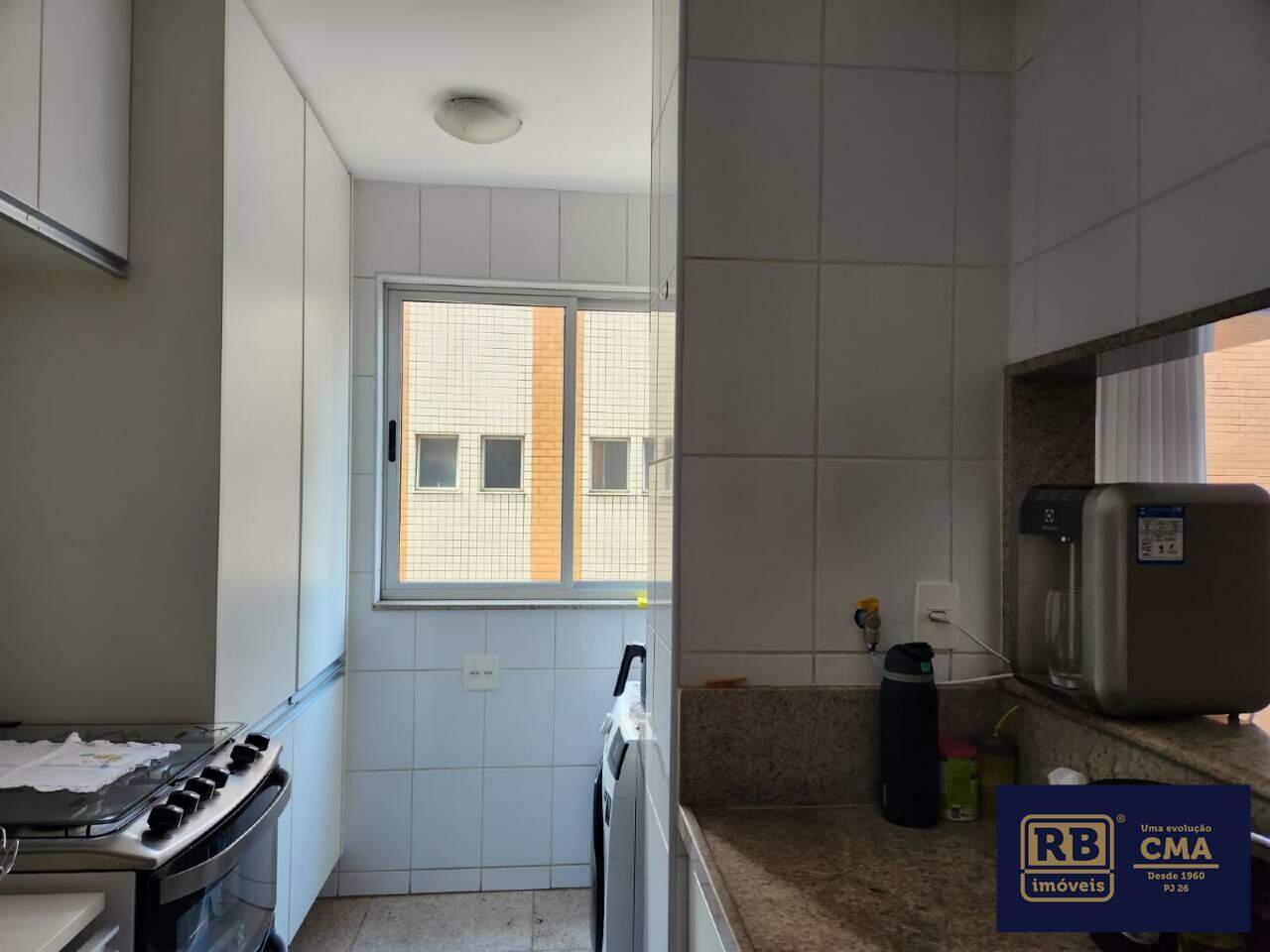 Apartamento à venda com 2 quartos, 64m² - Foto 10