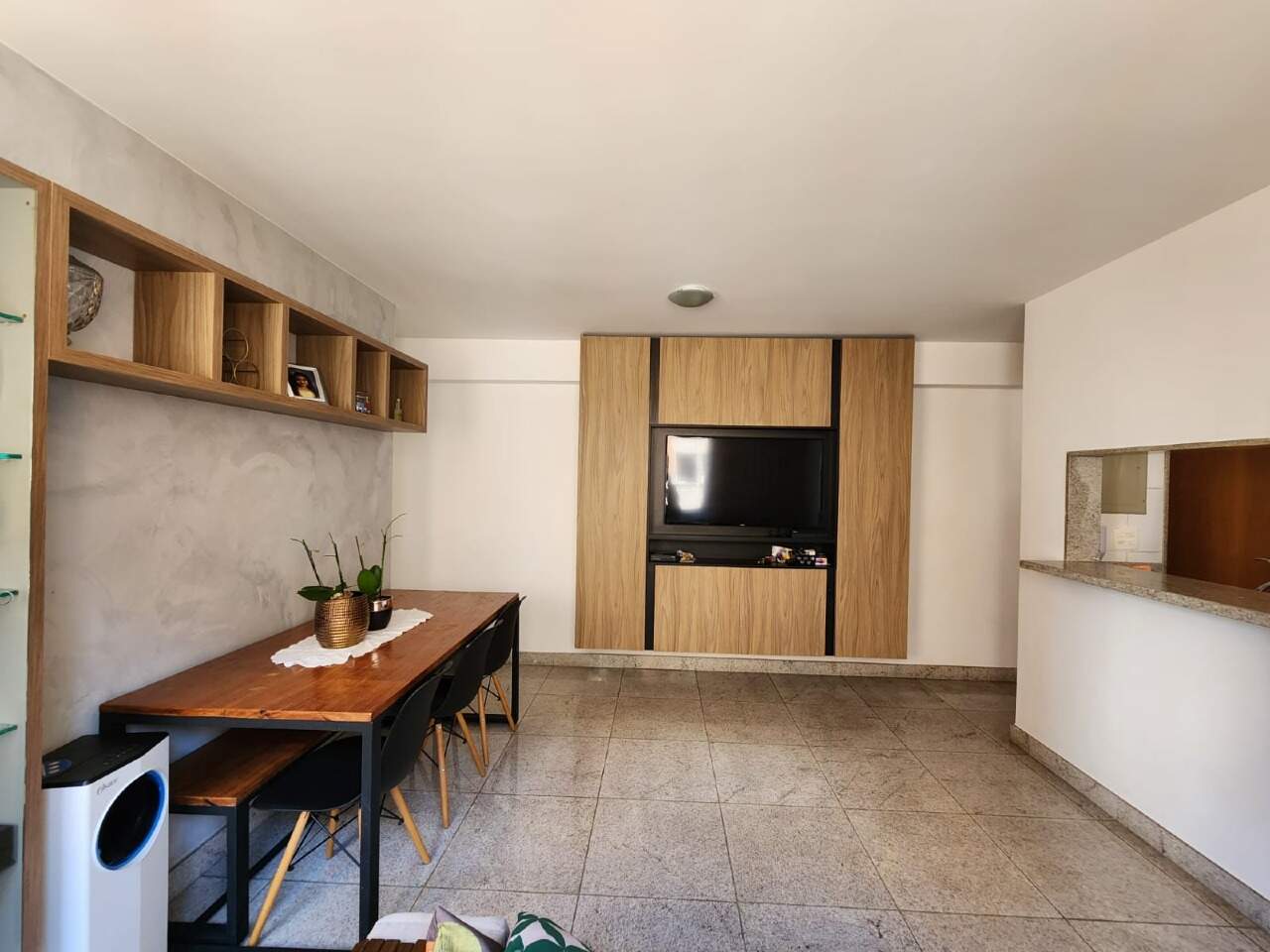 Apartamento à venda com 2 quartos, 64m² - Foto 4