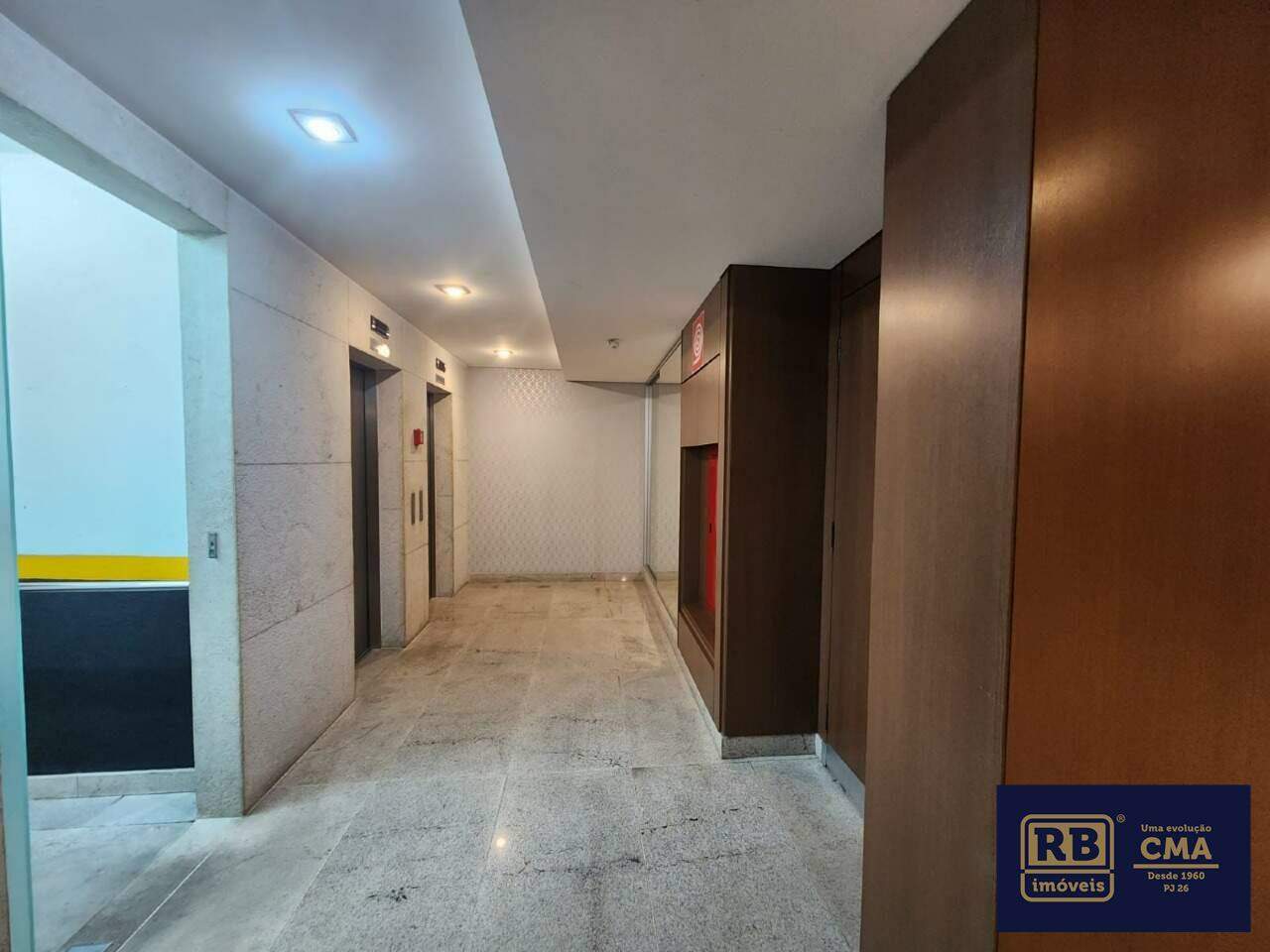 Apartamento à venda com 2 quartos, 64m² - Foto 17