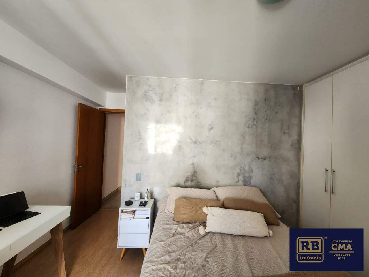 Apartamento à venda com 2 quartos, 64m² - Foto 7