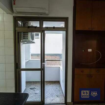 Apartamento à venda com 1 quarto, 42m² - Foto 13