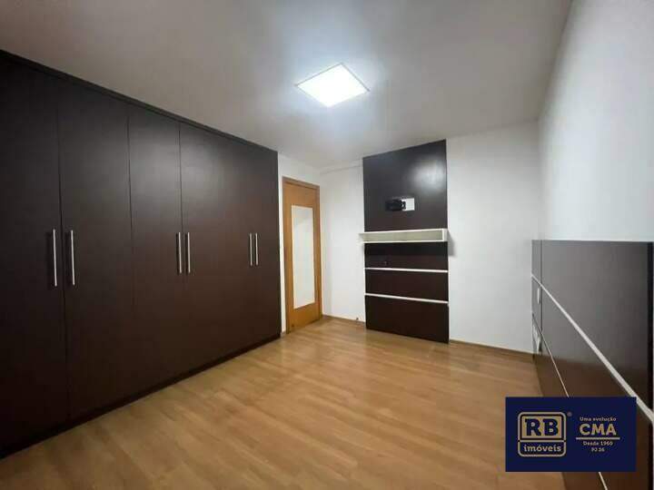 Apartamento à venda com 3 quartos, 180m² - Foto 24