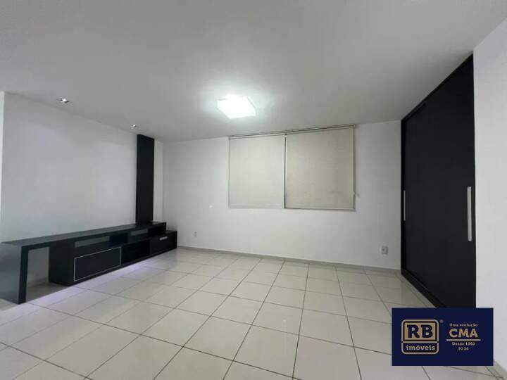 Apartamento à venda com 3 quartos, 180m² - Foto 6