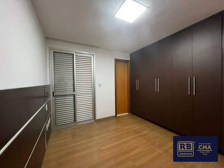 Apartamento à venda com 3 quartos, 180m² - Foto 23