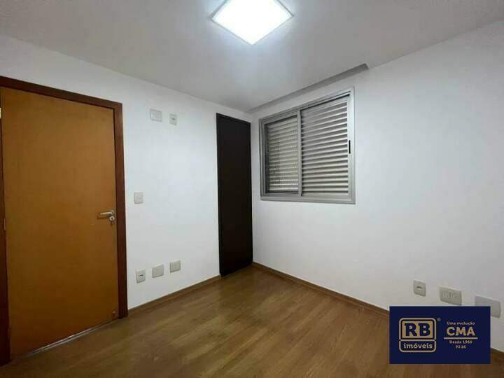 Apartamento à venda com 3 quartos, 180m² - Foto 15