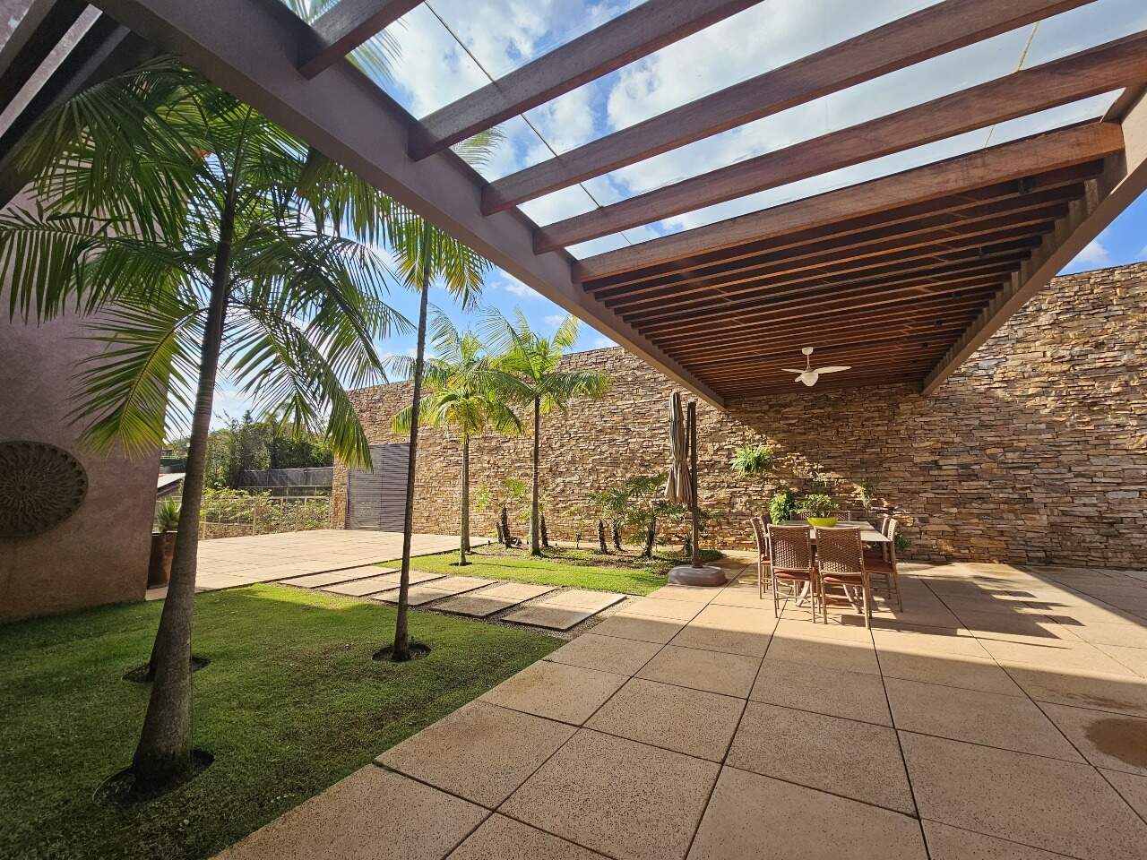 Casa de Condomínio à venda com 6 quartos, 1576m² - Foto 5