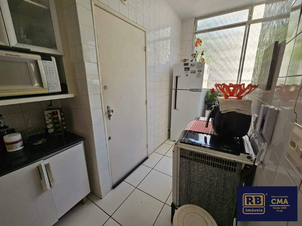 Apartamento à venda com 3 quartos, 90m² - Foto 10