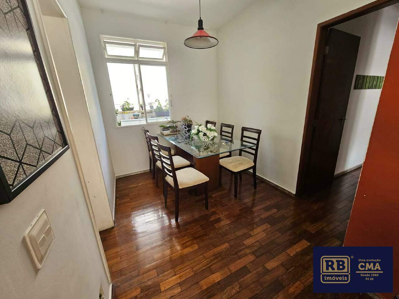 Apartamento à venda com 3 quartos, 90m² - Foto 3