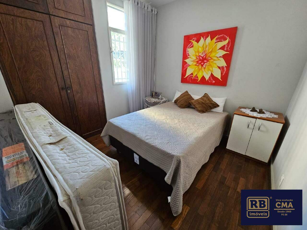 Apartamento à venda com 3 quartos, 90m² - Foto 4