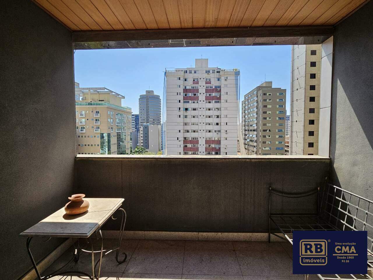 Apartamento à venda com 3 quartos, 90m² - Foto 11