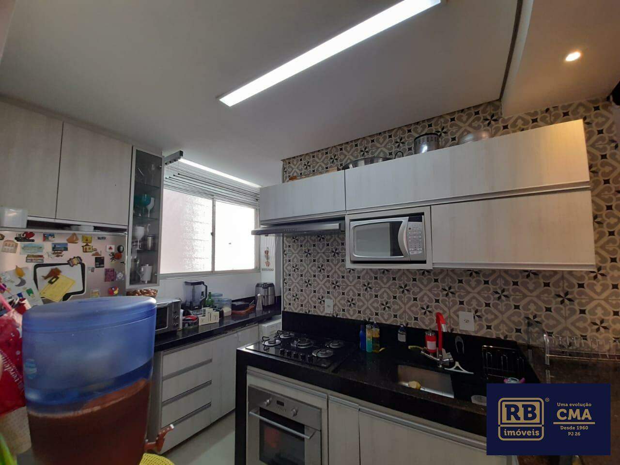 Apartamento à venda com 2 quartos, 62m² - Foto 4