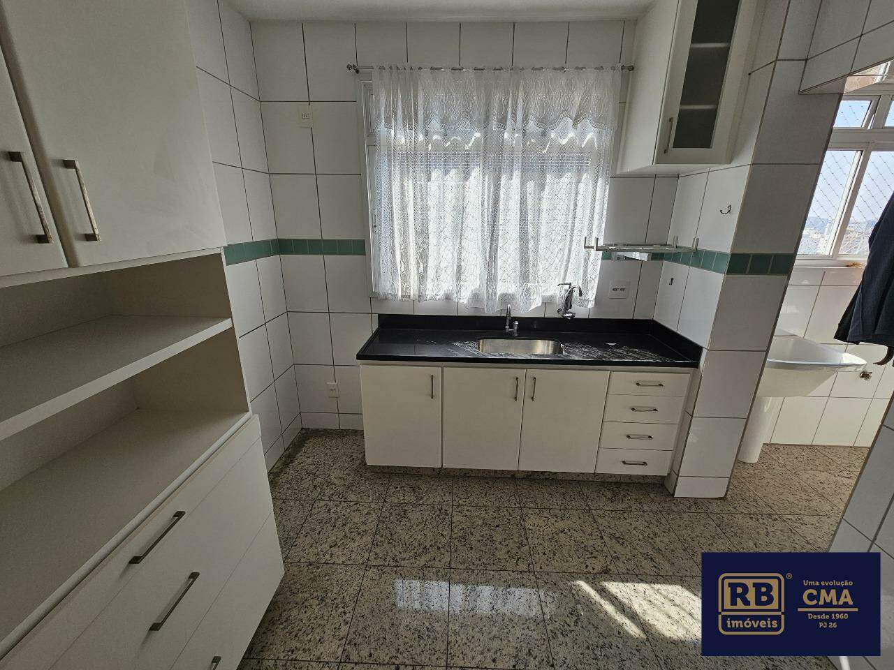 Apartamento à venda com 2 quartos, 66m² - Foto 6