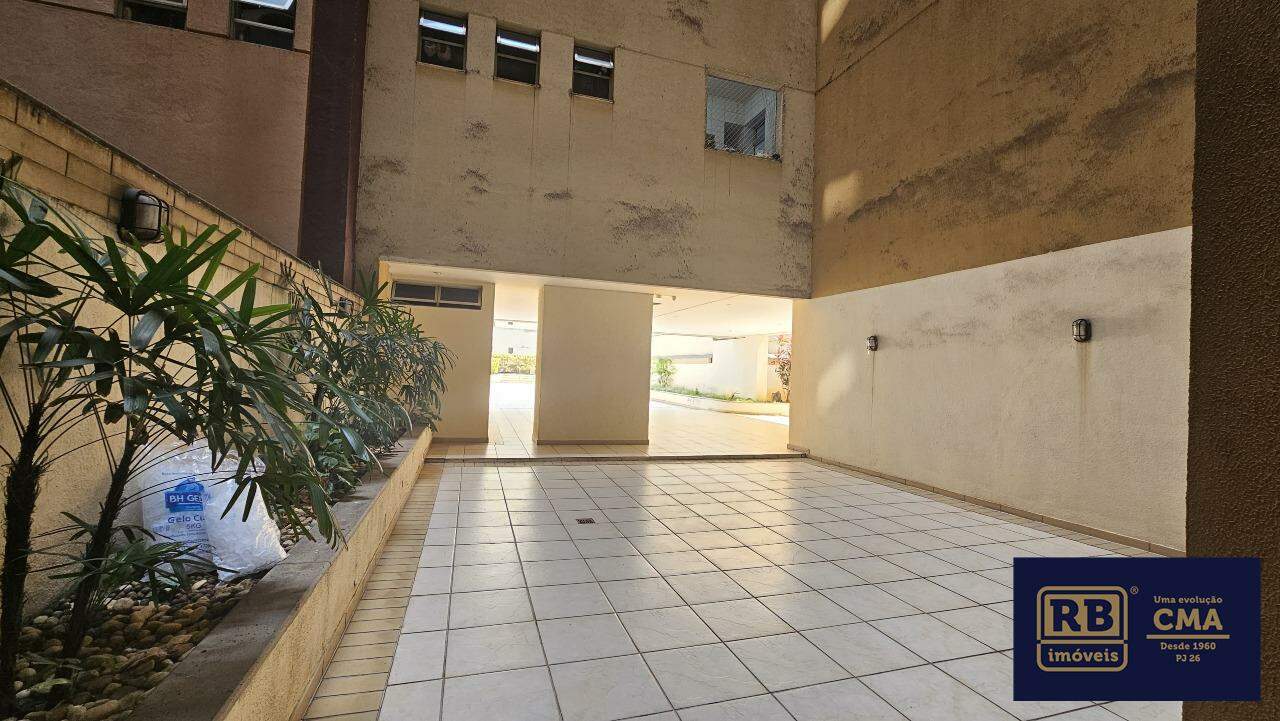 Apartamento à venda com 2 quartos, 75m² - Foto 18