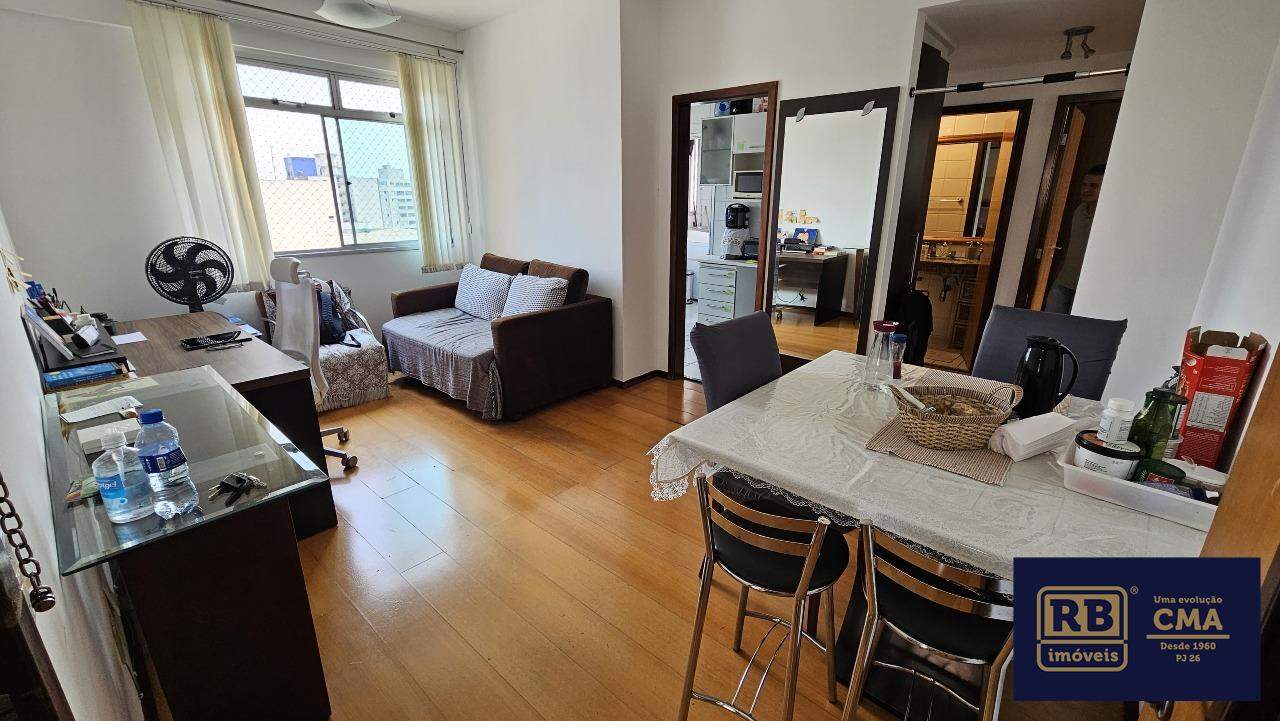 Apartamento à venda com 2 quartos, 75m² - Foto 1