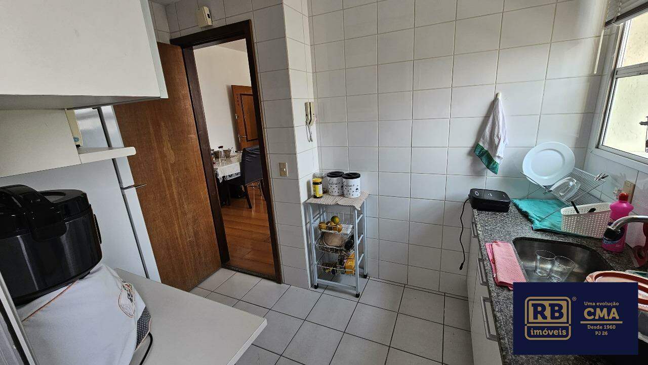 Apartamento à venda com 2 quartos, 75m² - Foto 7