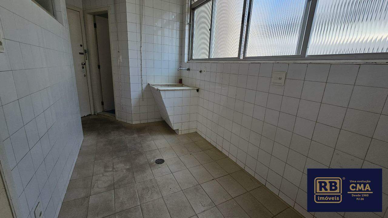 Apartamento à venda com 4 quartos, 170m² - Foto 18